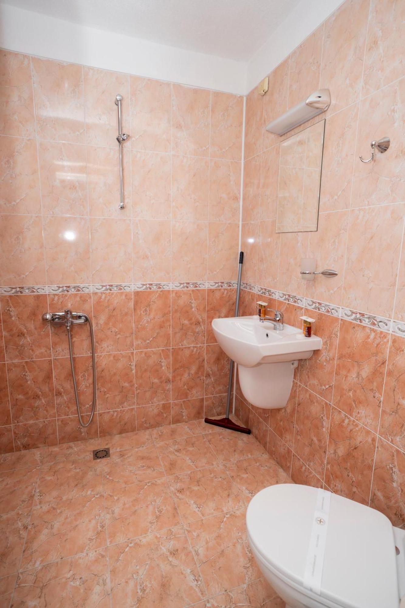 Guest House Traikovi Петріч Екстер'єр фото