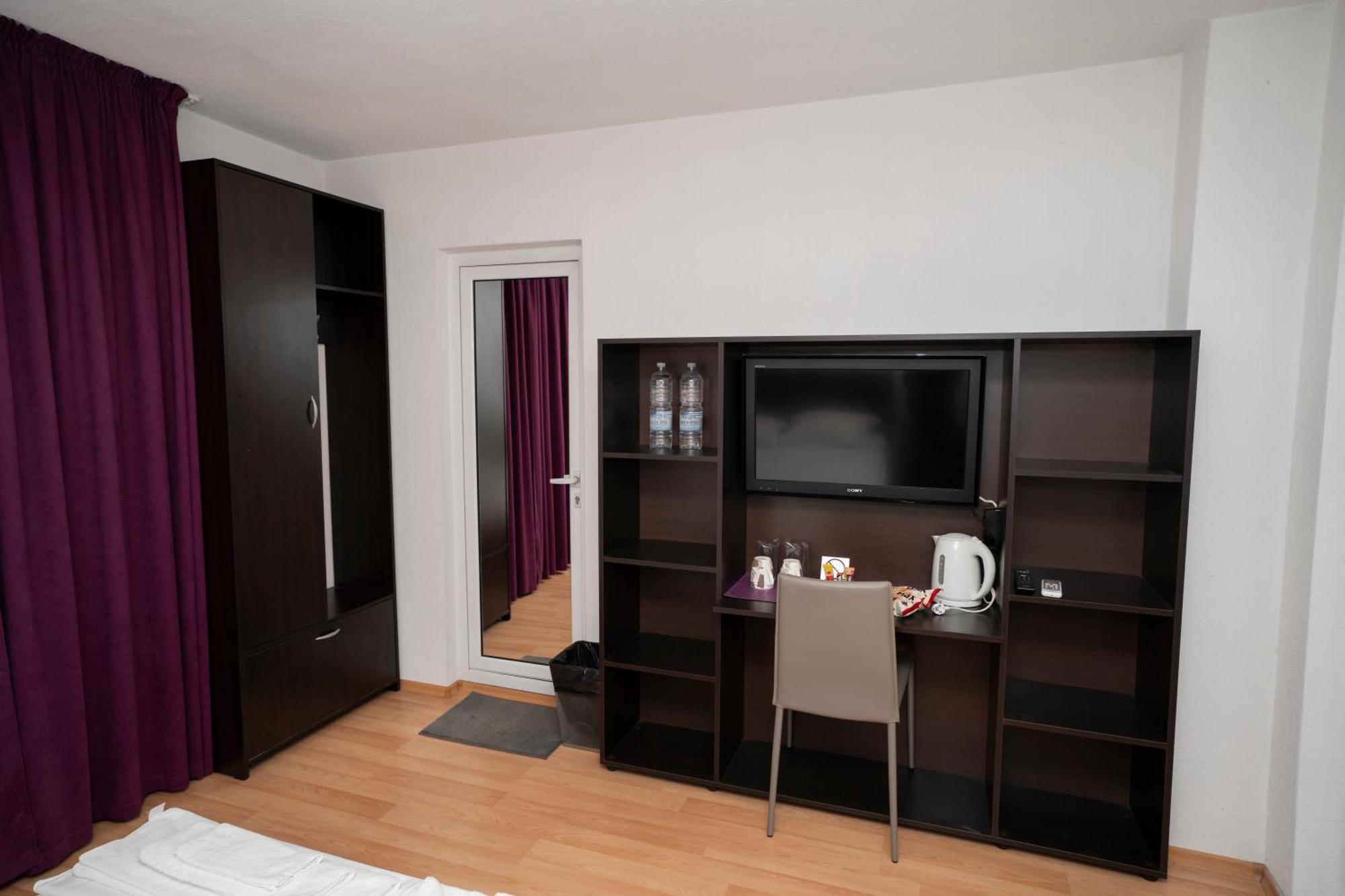 Guest House Traikovi Петріч Екстер'єр фото