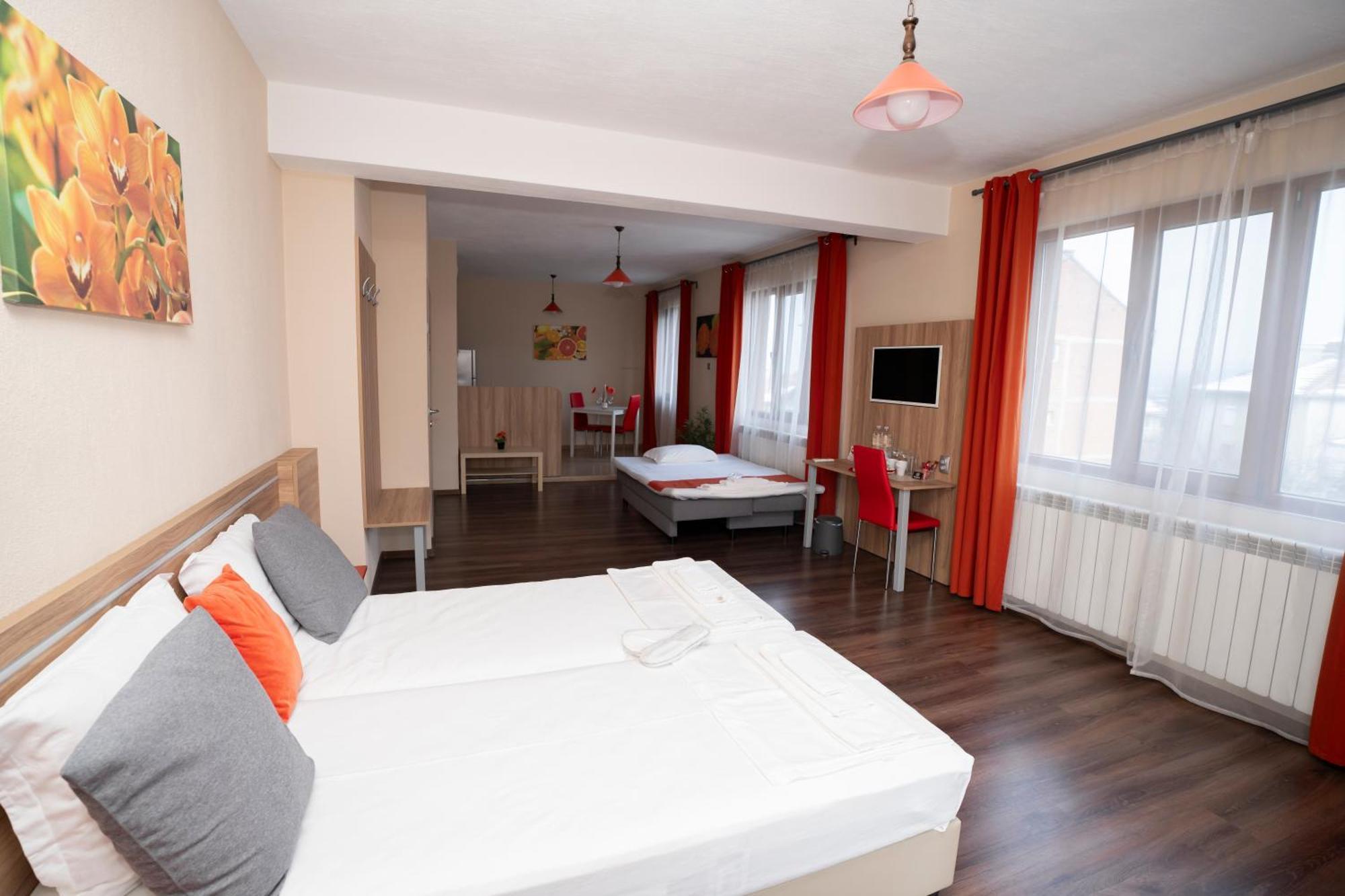 Guest House Traikovi Петріч Екстер'єр фото