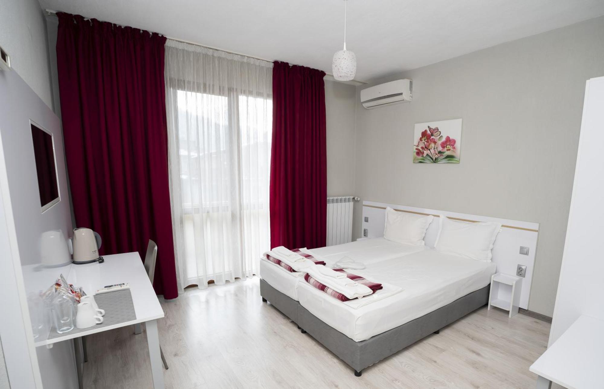 Guest House Traikovi Петріч Екстер'єр фото